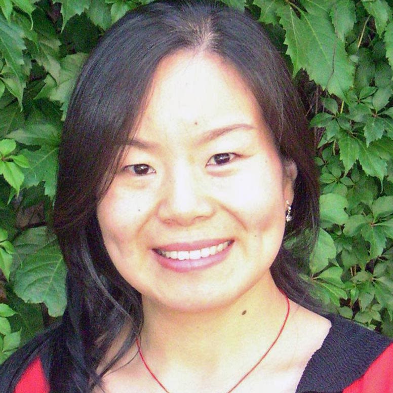 Associate Professor Ling Yang